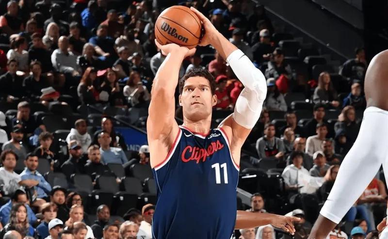 pg电子娱乐平台-快船117-109黄蜂3喜1忧！弃用祖巴茨效果拉满，2配角打出价值！