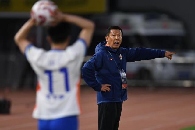 pg电子娱乐平台-​李霄鹏齐鲁德比直面旧主 崔康熙：要进攻！要3分