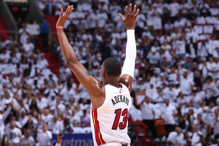 pg电子娱乐平台-韦德：人们想象中的83分该是暴扣&amp;干拔&amp;各种高难度 而不是43罚球